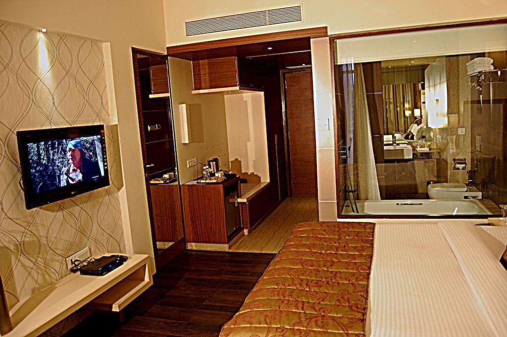 Sentosa Resorts & Water Park Chinchvad ห้อง รูปภาพ